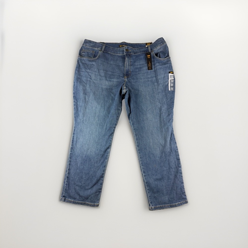 Lee relaxed fit straight leg mid/rise jeans, women's 24W petite, NWT